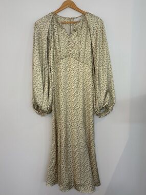 Long Sleeve Floral Bias Midi Dress in Cream